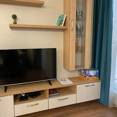 уютен на 3 мин. от главната и капана +паркинг Apartman Plovdiv